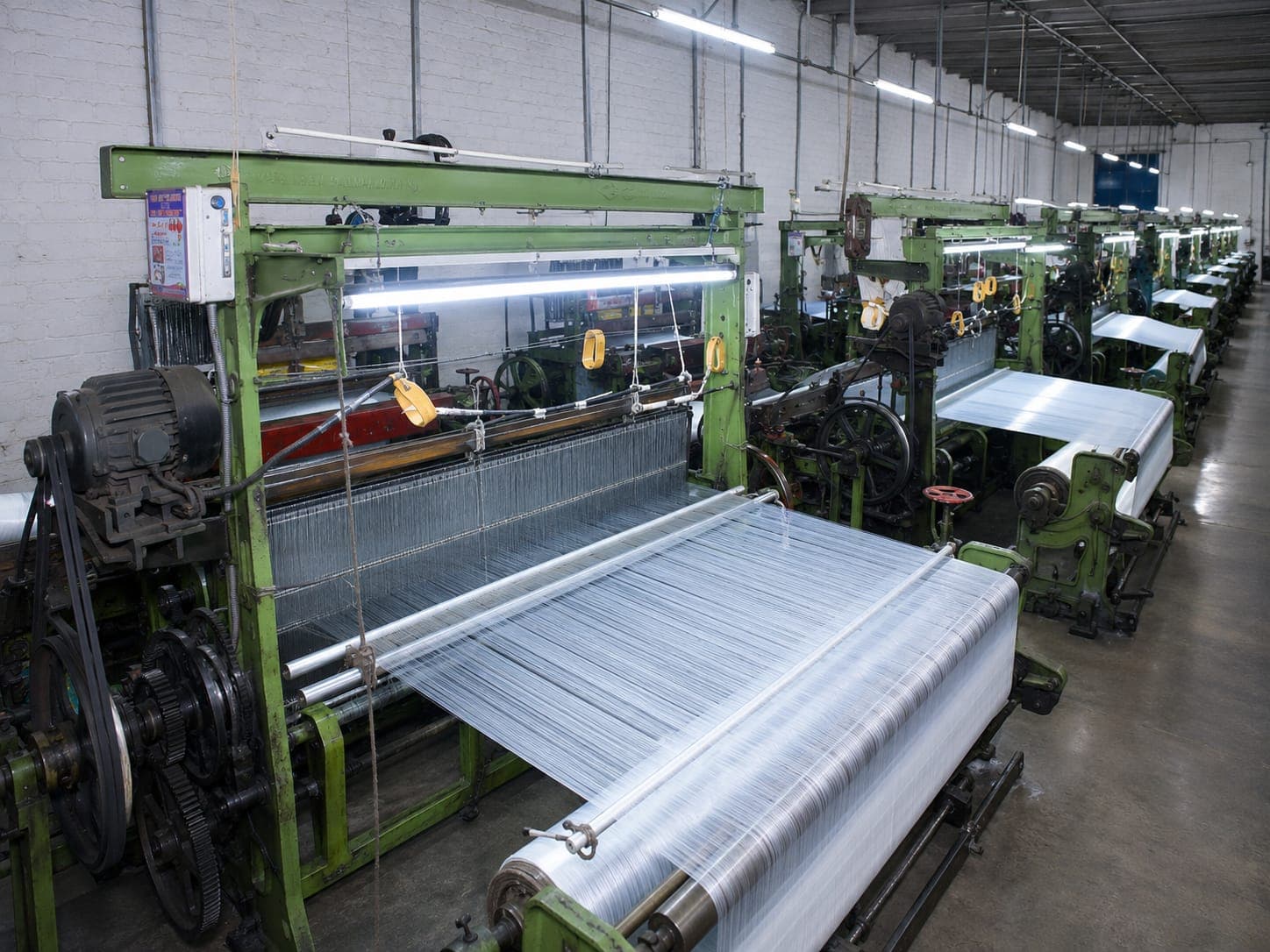 Kiswa Silk Factory power loom floor