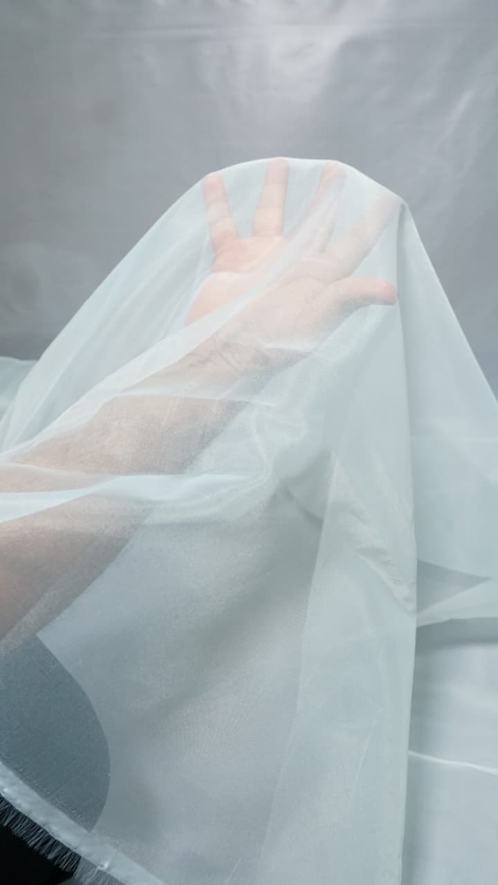 Poly Organza 4